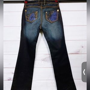 Apple bottom jeans super 2000s fashion jeans rare jeans are not sold in stores